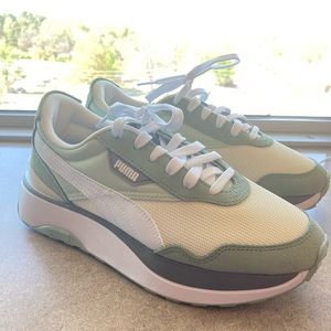 Womens Puma Sneakers